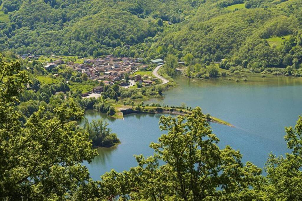 El Apartamentin - En El Corazon Del Parque Natural De Redes Ríoseco Екстериор снимка